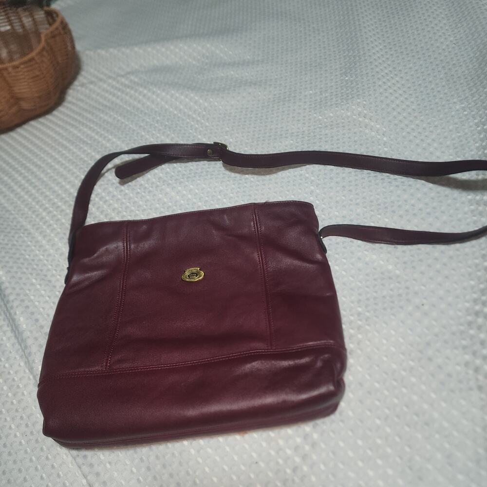 VINTAGE EITENNE AIGNER EUC OXBLOO LEATHER CROSSBODY BAG